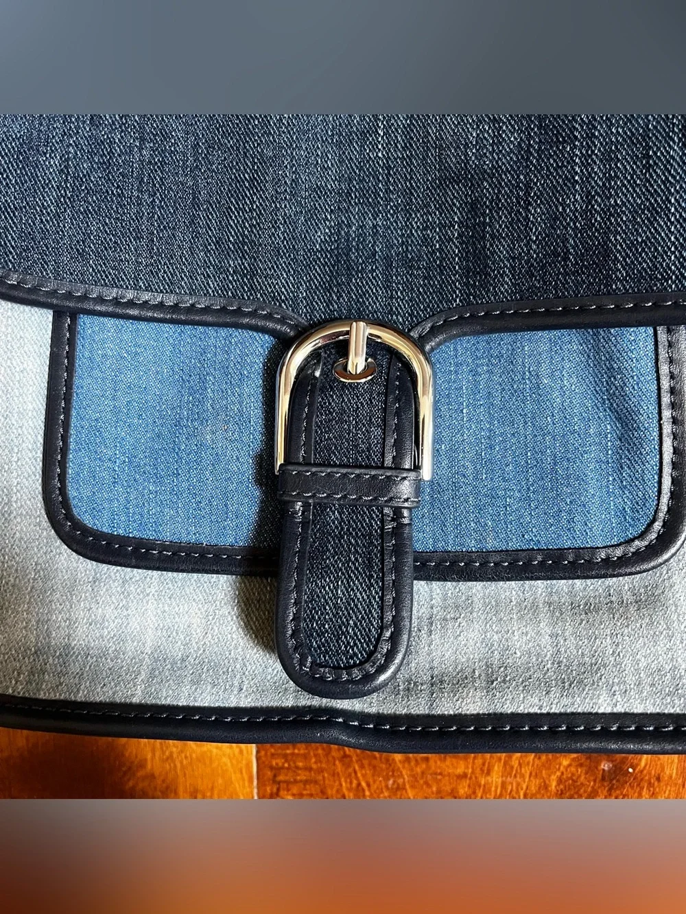 Michael Kors Cooper Medium Messenger Crossbody Indigo Light Wash Tricolor Denim